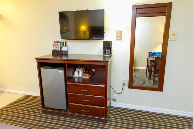 Surestay By Western 2* Fresno
