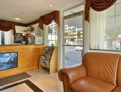 Motel Surestay By Western Fresno